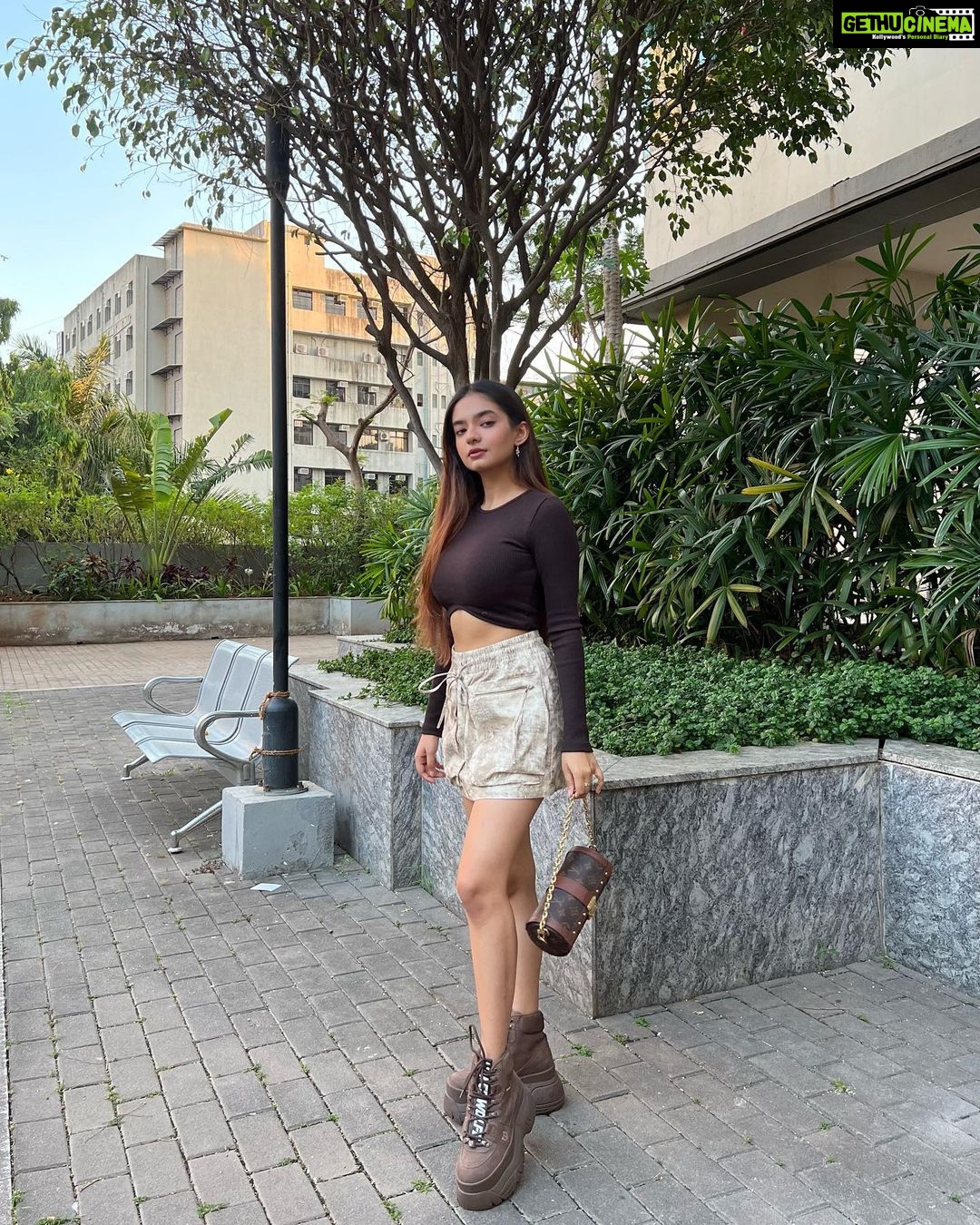 Anushka Sen Instagram - 🦦 feelin like this emoji 🦦