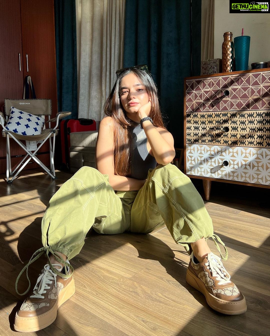 Anushka Sen Instagram - thinkin about matcha latte 🧚♀️