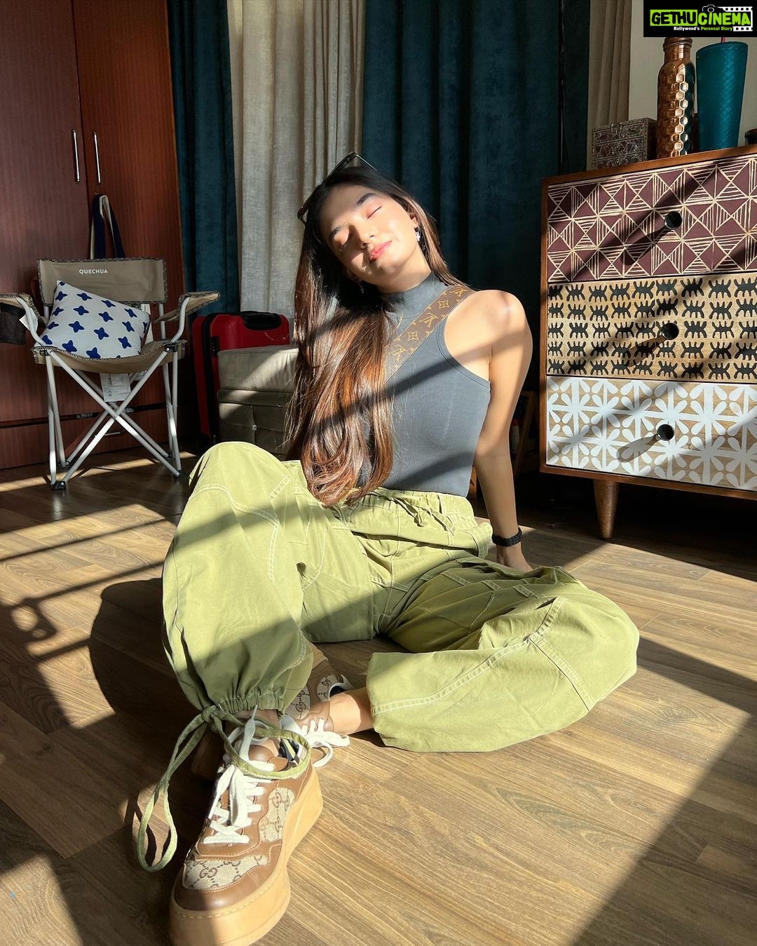 Anushka Sen Instagram - thinkin about matcha latte 🧚♀️