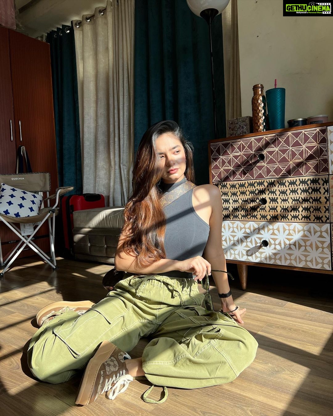 Anushka Sen Instagram - thinkin about matcha latte 🧚♀️