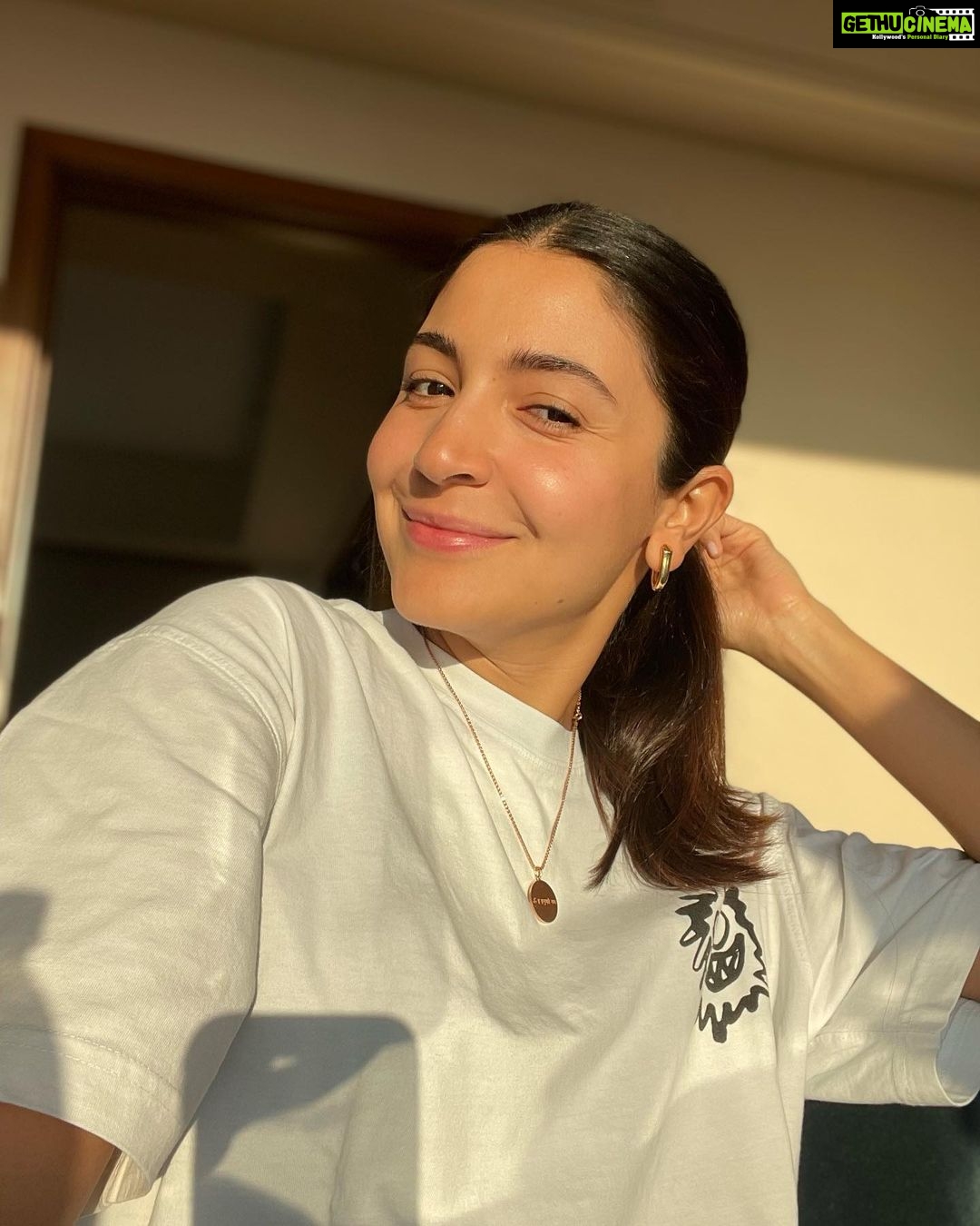 Anushka Sharma Instagram - गुड मॉर्निंग ☀️