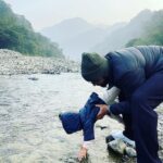 Anushka Sharma Instagram - There’s a mountain in the mountains and there is no one at the top …