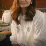 Anushka Sharma Instagram - If only there was a magic wand to make every meal nutritious for the kids, right? Well, at least there’s the strength and support that parents find in each other, making this journey a little easier. ✨ Join ‘Yes Moms’, a community to learn-connect-nourish and give our children the perfect balance of health and yummyness. 💛 @slurrpfarm #SlurrpFarm #YesMoms #MadeByTwoMothers #Millet #MomCommunity #YesKaTimeAaGaya