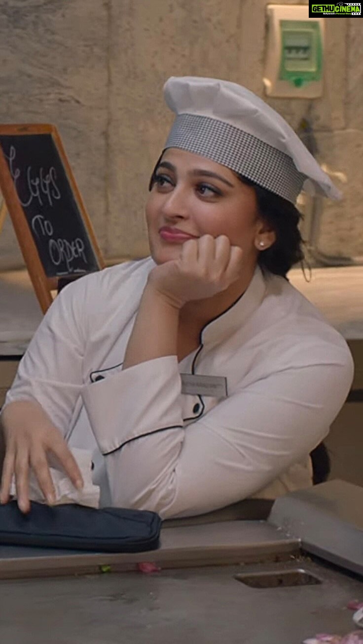 Anushka Shetty Instagram - Laughter is a key to open Love treasure❤️ Can’t wait to see you all on Big Screen 🤗 Here is #MissShettyMrPolishetty teaser Telugu version @naveen.polishetty @maheshbabu_pachigolla @radhan_music @lumapanels #kotagirivenkateswararao @anantha.sriram @manasimm @ladykashonline @lyricist_vivek @rajeevan.n @jayasudhakapoor #Nasser @tulasiactress @sharma_murli @the_real_reel_sonia @a.gomatam @kabilanchelliah @uvcreationsofficial @adityamusicindia