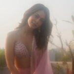 Anya Singh Instagram - Dream a little dream of me🦩 Styled by @mohitrai assisted by @ruchikrishnastyles 👗- @monaandvishu