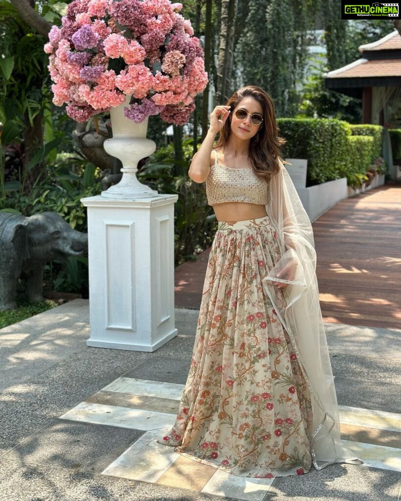 Anya Singh Instagram - Felt like a 🌸 Outfit- @paulmiandharsh @viralmantra Styled by @mohitrai with @ruchikrishnastyles Assisted by @muskanduaaa