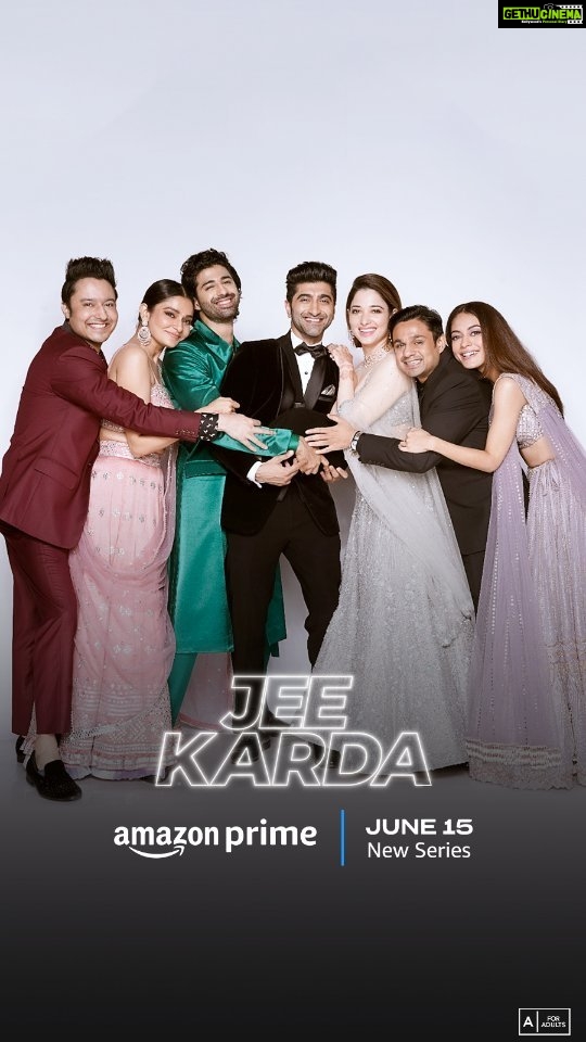 Anya Singh Instagram - Love, laughter, and happily ever after! 💕 Watch #JeeKardaOnPrime, June 15 only on @primevideoin @tamannaahspeaks @aashimgulati @suhailnayyar @hussain.dalal @samvednasuwalka @sayan1164 @nonu_chidiya @homster #DineshVijan @abbasdalal @poovijan @parekhashni @sachinjigar @soulfulsachin @jigarsaraiya @rashmeetkaur @maddockfilms @tseries.official