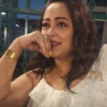 Aparajita Auddy Instagram - We need the spirit of Sunday carried over to Monday and continued until Saturday 😊 #weekend #saturdaynight #havefun #blessed #instagram