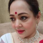 Aparajita Auddy Instagram - নববর্ষের সারাদিন