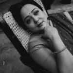 Aparajita Auddy Instagram – আরও প্রেম জমে,
সাথে নোনা আলো,
দ্বিধা দ্বন্দ্ব গুছিয়ে রাখি,
একাকীত্বই ভালো
📷. শুভশ্রী❤️❤️❤️❤️#reelsindia #viral #Instagram