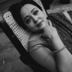 Aparajita Auddy Instagram - আরও প্রেম জমে, সাথে নোনা আলো, দ্বিধা দ্বন্দ্ব গুছিয়ে রাখি, একাকীত্বই ভালো 📷. শুভশ্রী❤️❤️❤️❤️#reelsindia #viral #Instagram