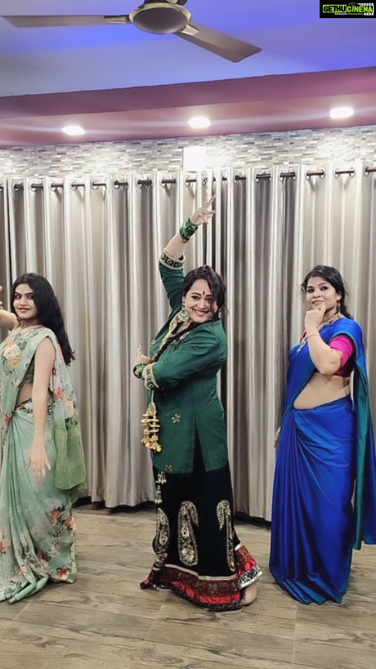 Aparajita Auddy Instagram - Dancing will always be my first love.#reelsindia #viral #Instagram #goodvibes