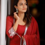 Aparna Das Instagram - ♥️ . Styling: @gayathribalasubramanian21 Outfit: @label_afeera Captured by: @sat_narain @dhivakar_09 & team