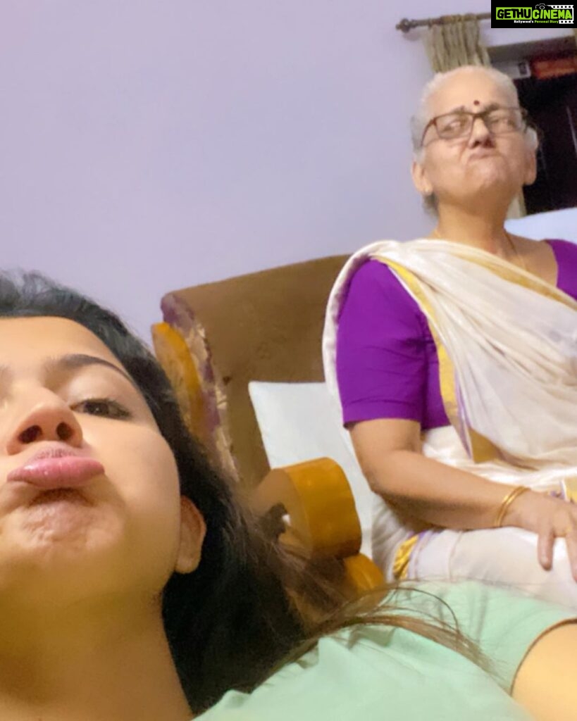 Aparna Das Instagram - Happy Mother’s day to all the mom’s out there♥️ Me with two Mother’s of my life 😘😘 #amma #amamma #me