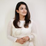 Aparna Das Instagram - OWN what you are 🤍 📷 : @dink4n Styling : @keepitstylish_by_ammu @styledbyammu Outfit : @jmes_couture