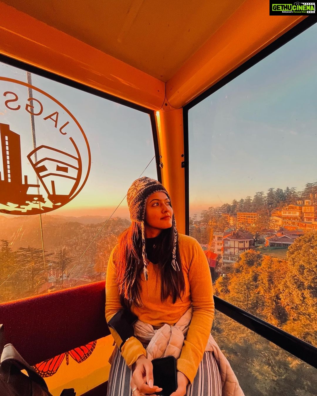 Aparna Das Instagram - Am I dreaming 💠#beautifuldestinations #shimla #ropeway #city