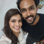 Arav Instagram - With my sweetest family. Will miss the wonderful times we had on set. I'll miss the reels we make and the games we play. Love you guys❤️❤️ @varusarathkumar @santhoshprathapoffl @vivek_rajgopal @yazar_christopher Missed you darling @mahatofficial @filmmaker_dayal_padmanabhan sir plan another film pls🤗🤗 #MaruthiNagarPoliceStationOnAHA #MaruthiNagarPoliceStation #Friendship #AhaOriginal #ott K4 Anna Nagar Police Station