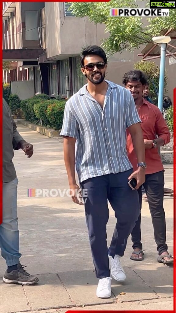 Arav Instagram - Swag Entry Of @actorarav At Maruthi Nagar Police Station 🔥 #arav #provoketv #maruthinagarpolicestation #instagram #indtagood #reels #actor