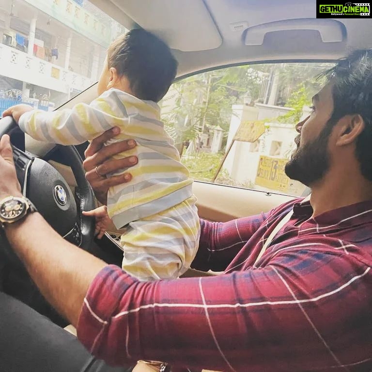 Arav - 50.4K Likes - Very true... you're my 🌎 you're my 🧬❤️
@raahei
#fatherson #fatherlove