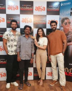 Arav Instagram - With my sweetest family. Will miss the wonderful times we had on set. I'll miss the reels we make and the games we play. Love you guys❤️❤️
@varusarathkumar @santhoshprathapoffl @vivek_rajgopal @yazar_christopher

Missed you darling @mahatofficial 

@filmmaker_dayal_padmanabhan sir plan another film pls🤗🤗

#MaruthiNagarPoliceStationOnAHA #MaruthiNagarPoliceStation #Friendship #AhaOriginal #ott