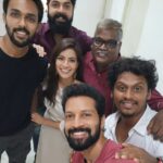 Arav Instagram – With my sweetest family. Will miss the wonderful times we had on set. I’ll miss the reels we make and the games we play. Love you guys❤️❤️
@varusarathkumar @santhoshprathapoffl @vivek_rajgopal @yazar_christopher

Missed you darling @mahatofficial 

@filmmaker_dayal_padmanabhan sir plan another film pls🤗🤗

#MaruthiNagarPoliceStationOnAHA #MaruthiNagarPoliceStation #Friendship #AhaOriginal #ott K4 Anna Nagar Police Station