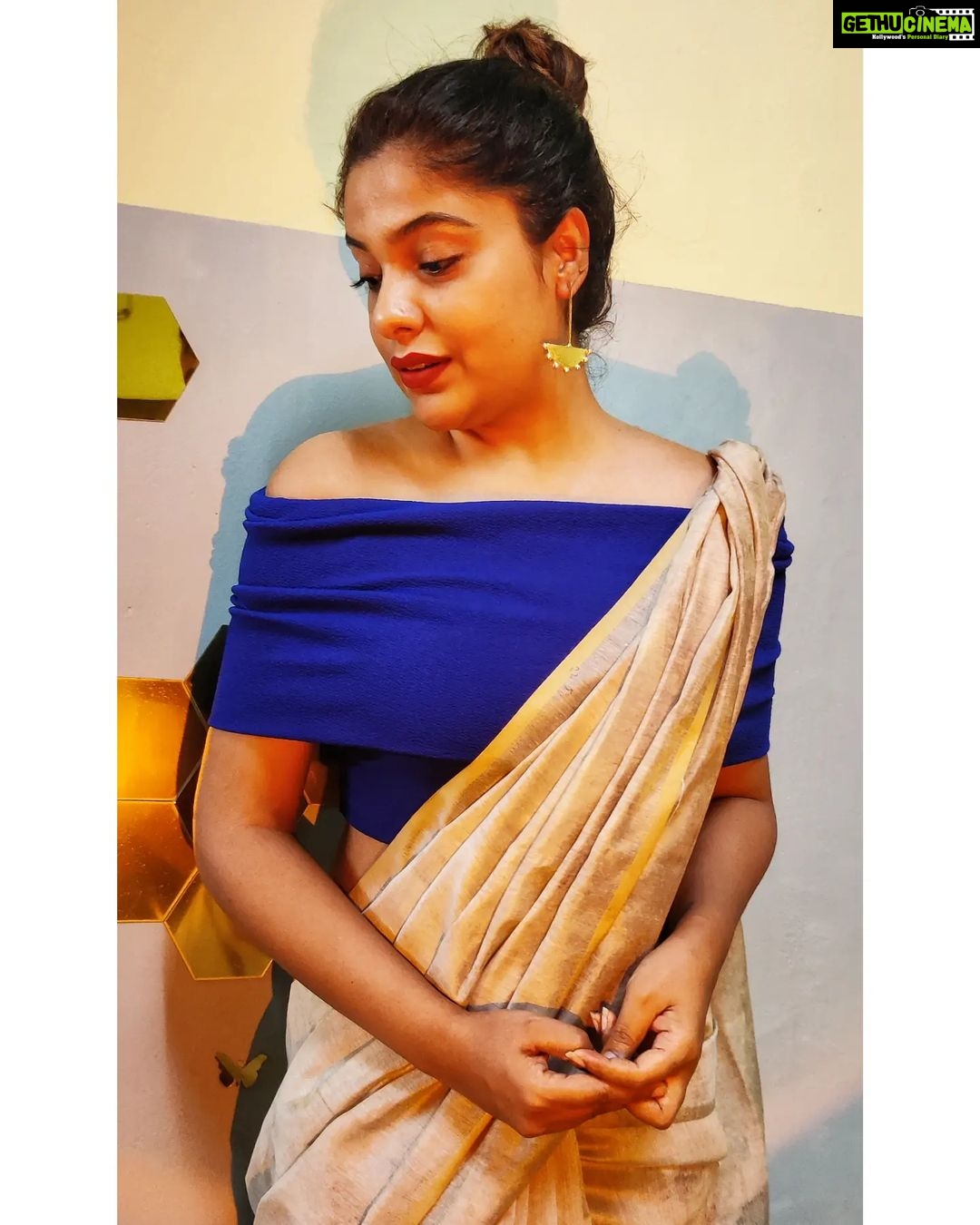 Archana Kavi Instagram - Festive ready! ❤️ . 📸 @shweta.k81 Kochi, India
