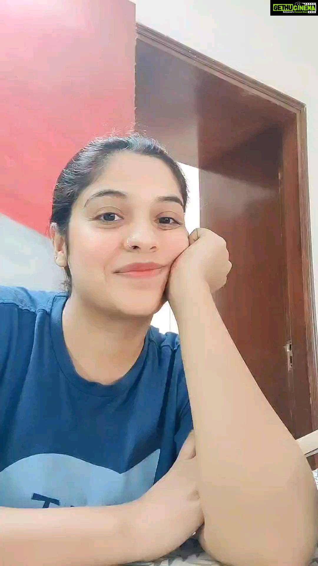 Archana Kavi Instagram - Trying @amrutamofficial for my PMDD... Let's hope it works.. will update you. Not an advertisement. . . . #notanad #ayurveda #health #healthylifestyle #natural