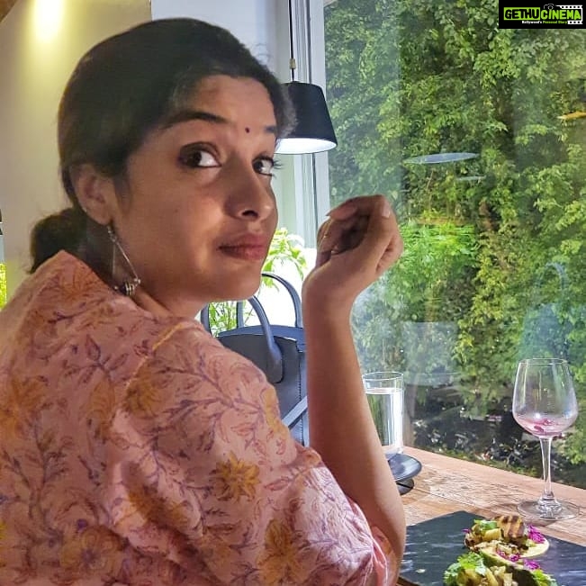Archana Kavi Instagram - Even though I hate getting clicked... Some turn out decent. Delhi, India