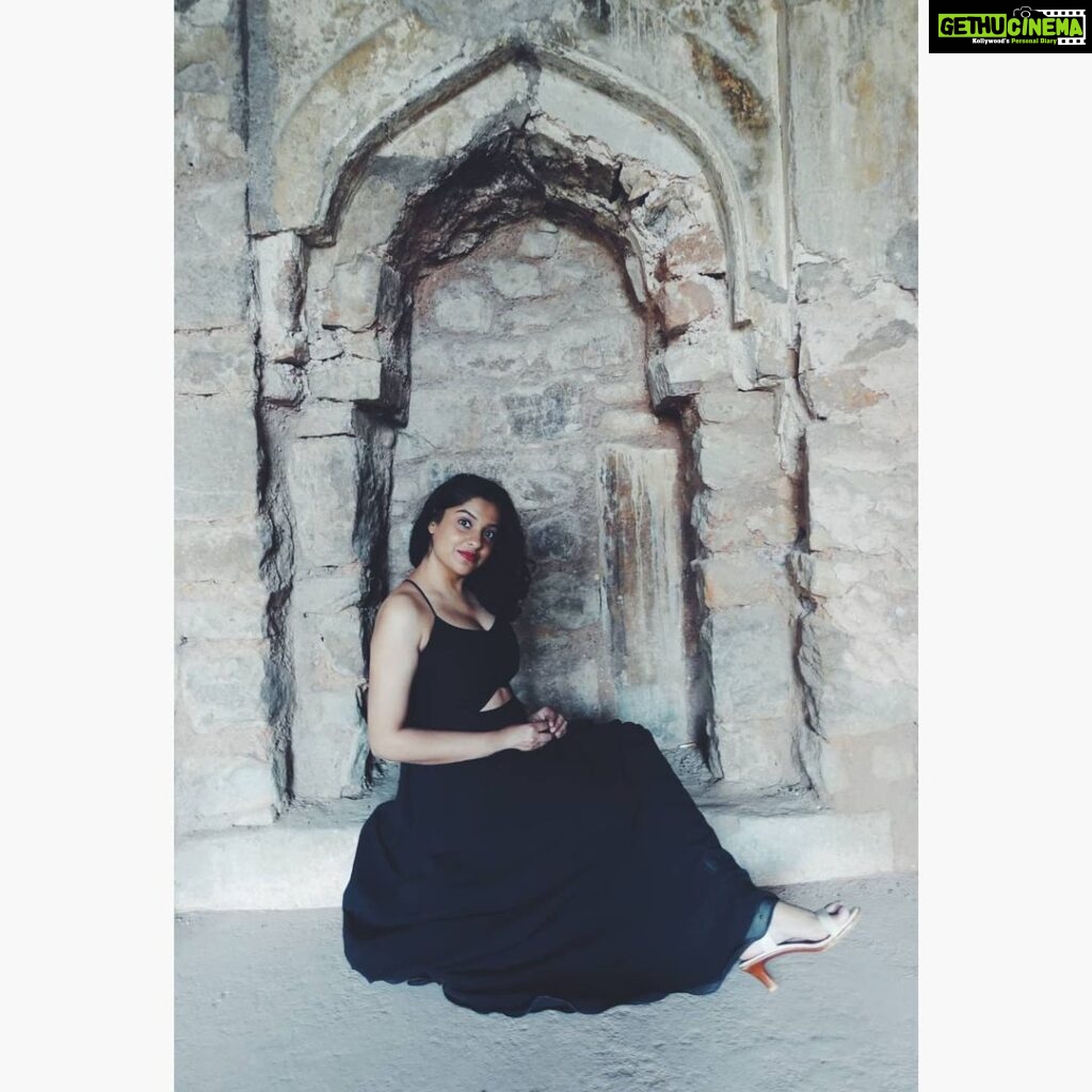 Archana Kavi Instagram - Resting time Delhi, India