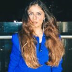 Arishfa Khan Instagram - 𝘉𝘢𝘭𝘢𝘯𝘤𝘪𝘯𝘨 𝘱𝘰𝘸𝘦𝘳 𝘸𝘪𝘵𝘩 𝘨𝘳𝘢𝘤𝘦🌌🤎