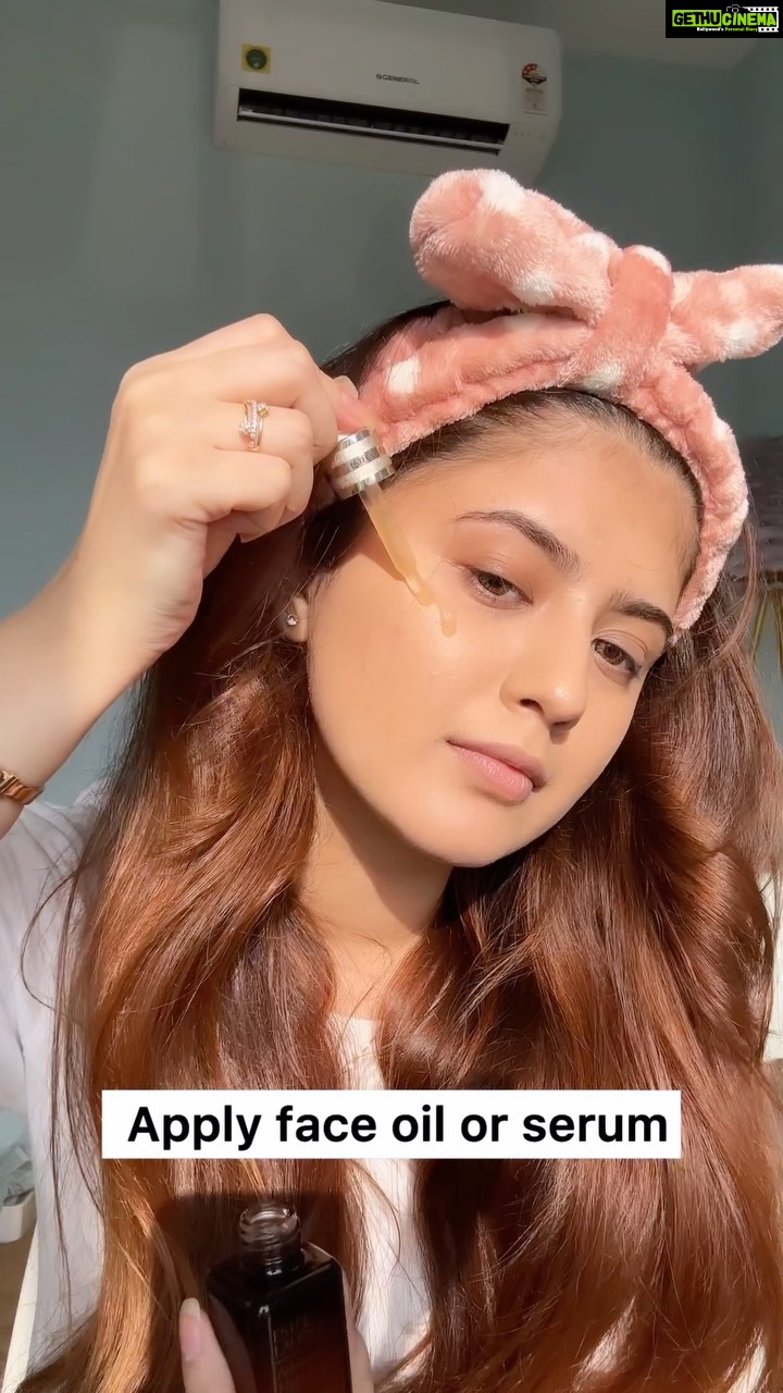 Arishfa Khan Instagram - Iām telling ya the best day to start is Today! š§š»āāļø #arishfakhan #skincare #faceyoga #facemassage #selfcare