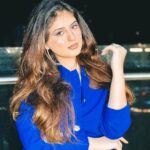 Arishfa Khan Instagram - 𝘉𝘢𝘭𝘢𝘯𝘤𝘪𝘯𝘨 𝘱𝘰𝘸𝘦𝘳 𝘸𝘪𝘵𝘩 𝘨𝘳𝘢𝘤𝘦🌌🤎