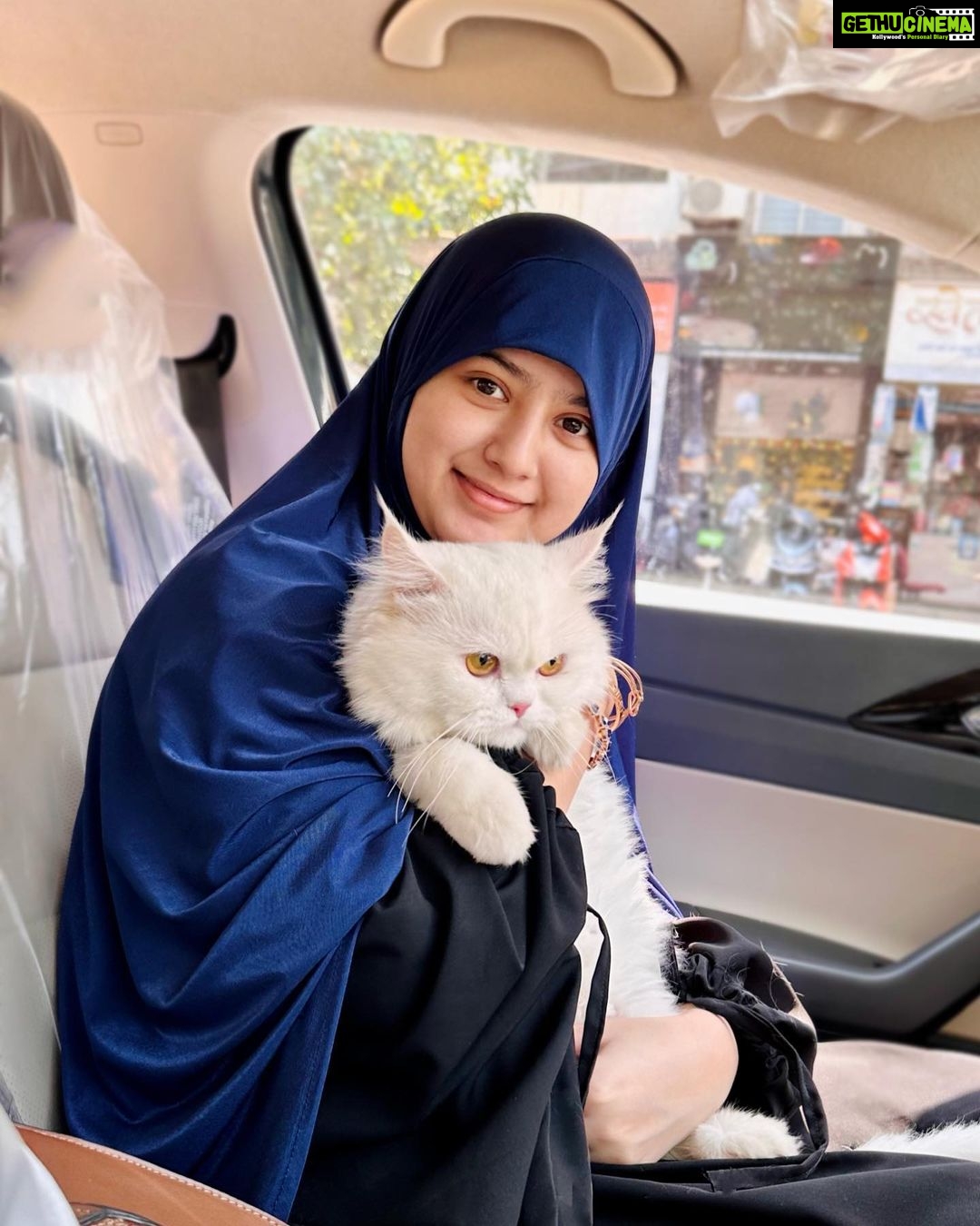 Arishfa Khan Instagram - Assalamu alaikum wa rahmatullahi wa barakatuhu✨ Jummah Mubarak💙
