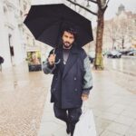 Arjun Kapoor Instagram - Rain or Shine, She makes me look just Fine !!! 📷 - @malaikaaroraofficial Berlin, Germany