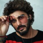 Arjun Kapoor Instagram - Looking at you through rose-tinted glasses 🕶️ #style #shades #sunglasses