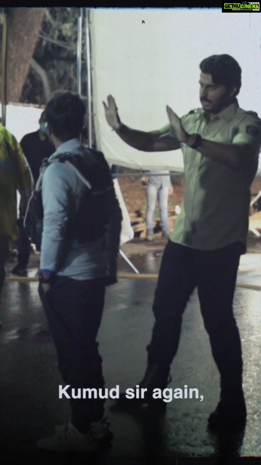 Arjun Kapoor Instagram - A super exciting dog and the bone chase adventure comes to an end. π I present to you inspector Gopal today, hope you all enjoy Kuttey as much as we all enjoyed making it π In cinemas now. #behindthescenes #bts #Kuttey #incinemasnow