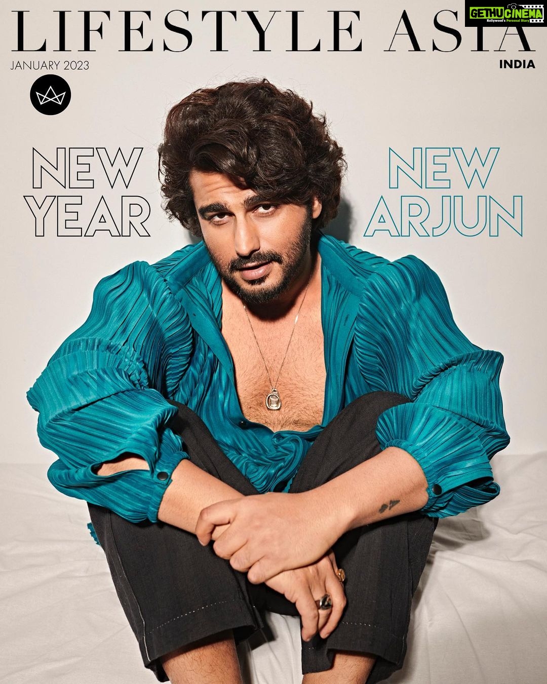 Arjun Kapoor Instagram - Over the years we have seen Arjun Kapoor (@arjunkapoor) play many roles. He’s the tough guy at the movies, Mr. Congeniality with his industry friends and a rock solid support system for his family. However, with the new year, Arjun’s adding new elements to his life. He’s prioritising himself and allowing the world to see a more vulnerable side to him, while making sure he delivers good content on screen. We explore the new energy in Arjun’s life with our January cover. Editor-in-chief: Rahul Gangwani (@rahulgangs_) Photographer: The House of Pixels (@thehouseofpixels) Stylist: Rahul Vijay (@rahulvijay1988), assisted by Siddhi Dolas (@siddhidolas) Hairstylist: Bashir from Team Hakim Aalim (@aalimhakim) Makeup: Vicky Batankar (@vickybanatkar) Shoot Produced by Analita Seth (@analitaseth) Production by: Shraddha Kharpude (@shraddhakharpude), Radhika Chemburkar (@radhikachemburkar) Cover design: Lolith TK (@lolithtk) Shirt: dash and dot (@thedashanddot) Pants: eka (@ekaco) #ArjunKapoor #LSAIndia #LifestyleAsiaIndia