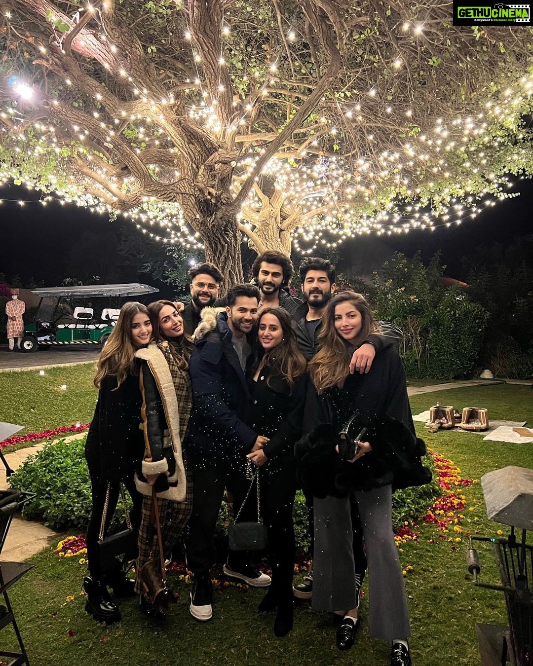 Arjun Kapoor - 367.7K Likes - Bring it on 2023 !!!