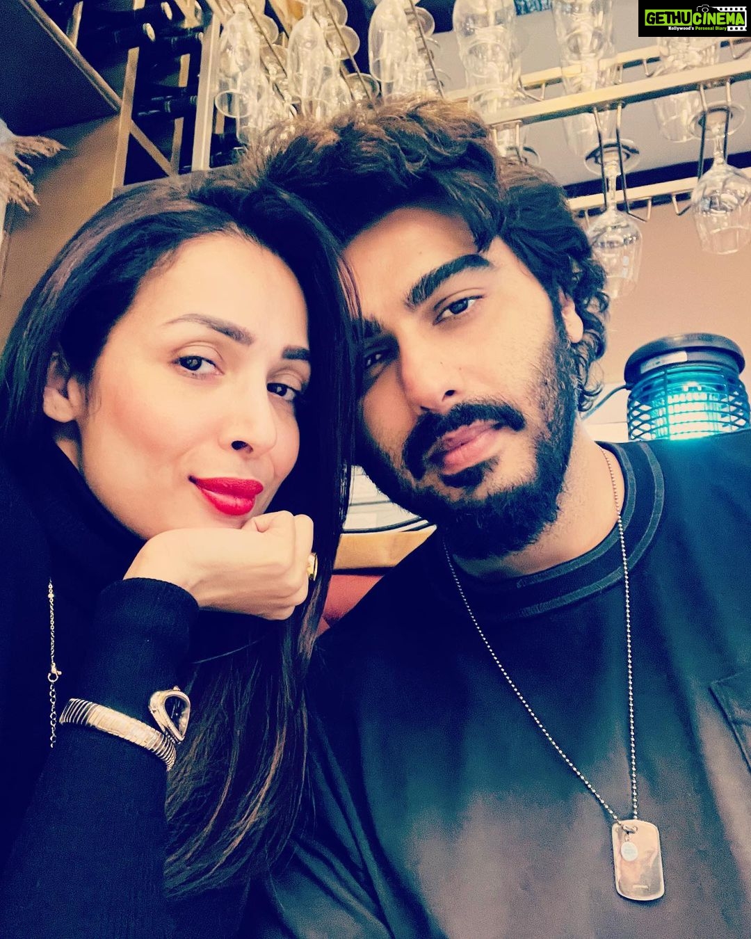 Arjun Kapoor Instagram - Berlin with love ❤️ (literally) 😉