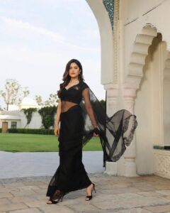 Asha Bhat Instagram - The more i stand in my truth, the more Power i feel in who I am. 

@riechamallick @shaybyshubhamtak @deenetworkco @siddharthpruthiphotography