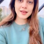 Asha Bhat Instagram - A perfect Saturday vibe for me ! Singing Bombay Jayshree mam’s old kannada song which also happens to be one of my fav ♥️ #saturdayvibes #singasongsaturday #kannadasong #bombayjayashree #excuseme #kannadamovies #kannadareels #kannadafilm