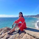 Asha Bhat Instagram - ☀️ 🏖️💁🏻‍♀️ Malibu, California