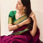 Asha Bhat Instagram - Miss Tangled 👀😊 #sareelove #cottonsaree #sareelover #classical #ashabhat