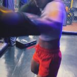 Asha Negi Instagram - Haven’t been in the best shape since sometime. Looking lean is one thing and feeling fit is another. People who workout understand that. Well, it’s me again, trying to become better than what I was yestrday. It’s been hard since it’s mango season too, but ya one day at a time. ✌🏼🥭😂