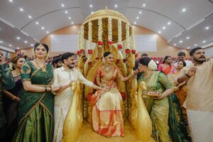 Asha Sharath Instagram - Some pictures and moments from Pankus Weddings💖
Saree : @ashasharathcollections