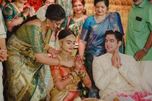 Asha Sharath Instagram - Some pictures and moments from Pankus Weddings💖
Saree : @ashasharathcollections