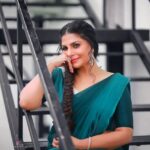 Asha Sharath Instagram – Be happy in this moment of your life ✨️🌼
Photographer: @abinprasad_cherthala 
Designed & Styled by: @krishnaviswam 
Coordinator: @firos_the_stylist
Makeup: @shoshank_makeup