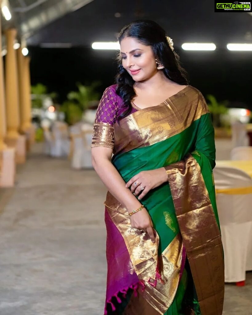Asha Sharath Instagram - I love collecting unique sarees and Jewellery...coming soon: Asha Sharath Collections🙈🙏💖. Jewellery; Asha Sharath Collections Saree: Asha Sharath Collections Makeup: @Amal_ajithkumar