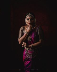 Asha Sharath Instagram - Dancing to the rythmn of my life💗
Dance costumes & Jewellery: @ashasharathcollections
💄 @mukeshmuralimakeover 
📷 @sonaweddingcompany