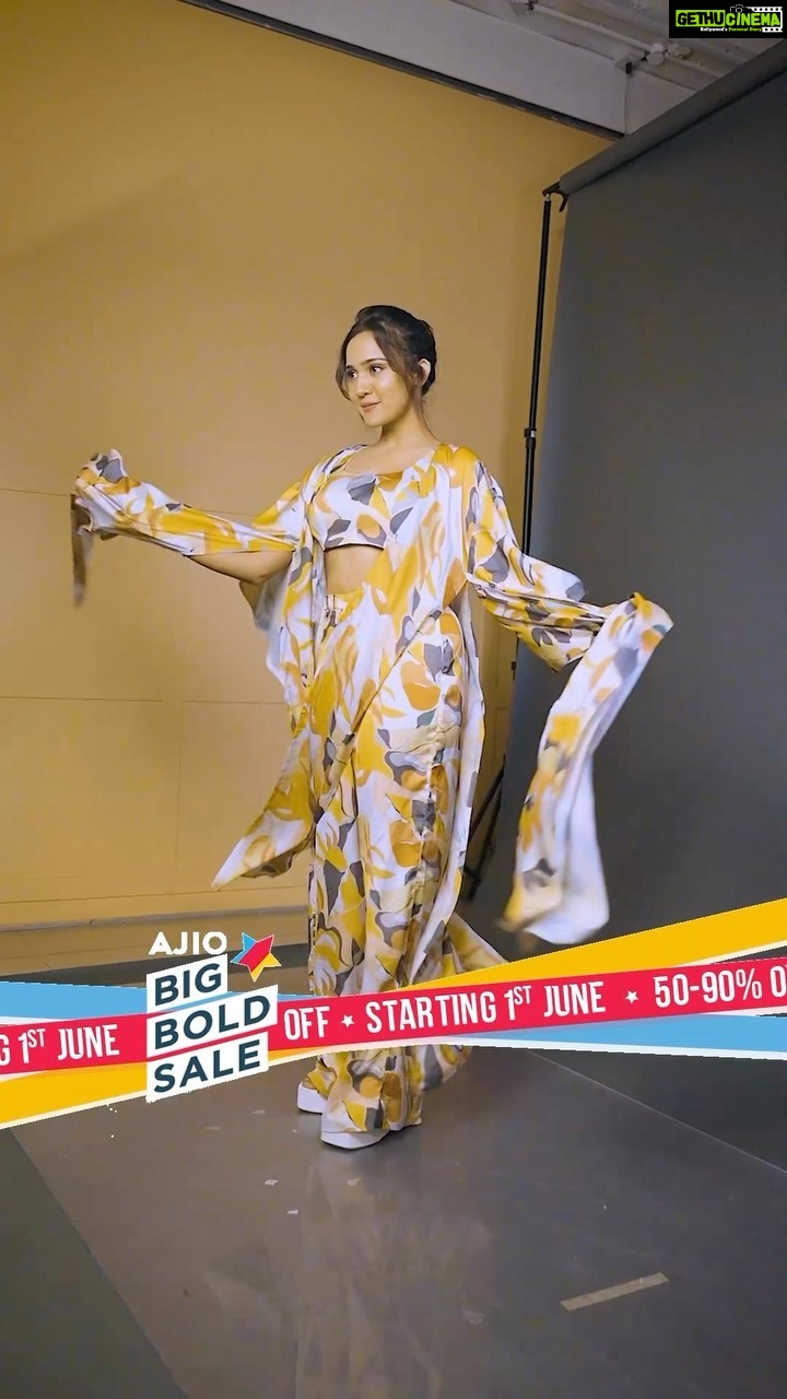 Ashi Singh Instagram - AJIO BIG BOLD SALE, starts 1st June. Looking for the biggest boldest fashion brands? I am going to give you the best advice. Join the hunt for the Fashion’s Most Wanted brands. AJIO BIG BOLD SALE is back and is bolder this time with 5000+ brands & 1.3 million+ styles at 50-90% off 🔥⚡️ Have you wishlisted your favourite styles? Download the AJIO app, sign up to get Rs.500 off. Start wishlisting now! #AjioBigBoldSale #FashionsMostWanted #AjioLove #HouseOfBrands